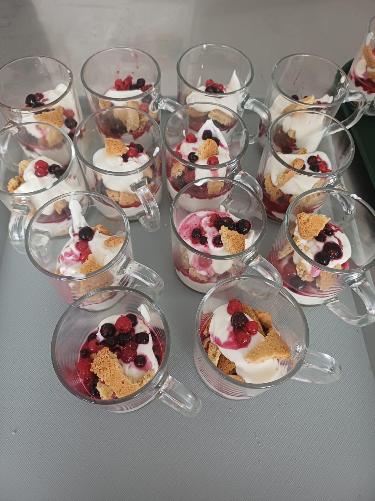 Zdjęcie deserów jogurtowych